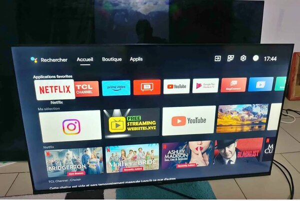 Téléviseur LED 43" Smart TV