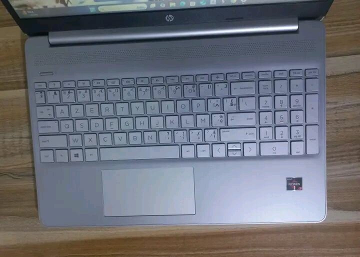 Ordinateur Portable HP 15"
