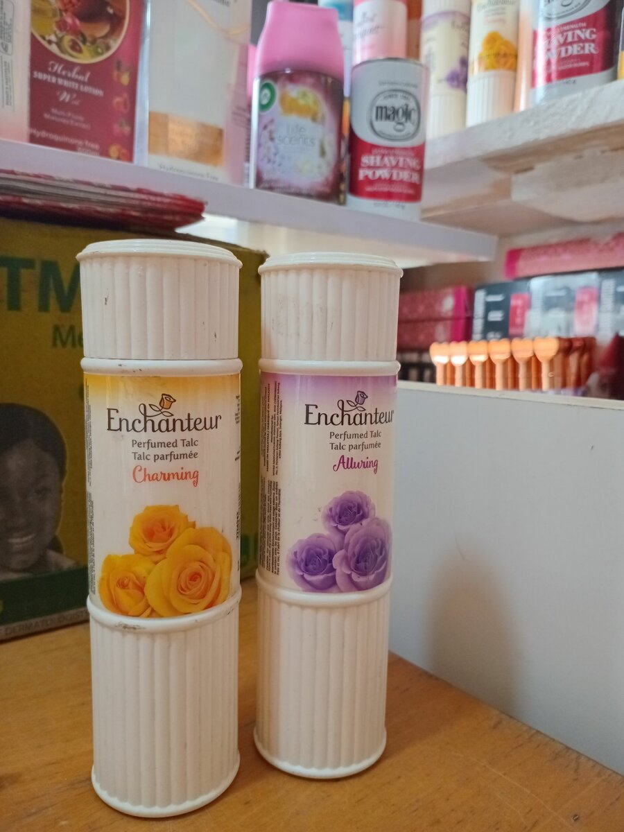 Enchanteur powder (oil control)