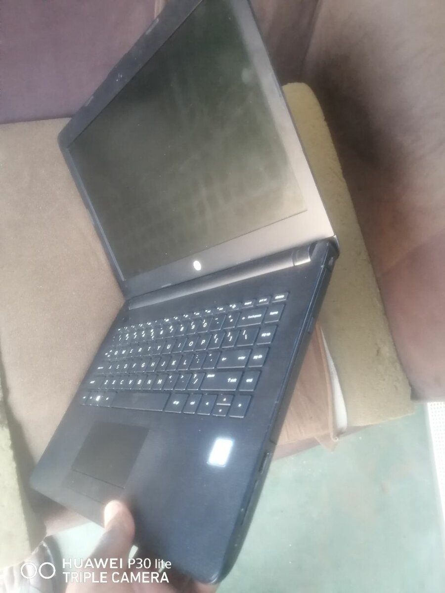 Laptop hp core i3