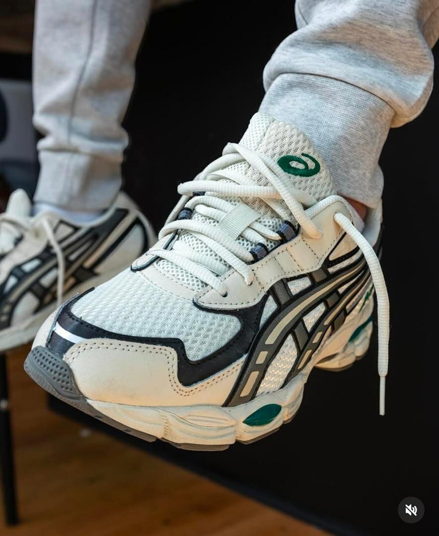 ASICS gel