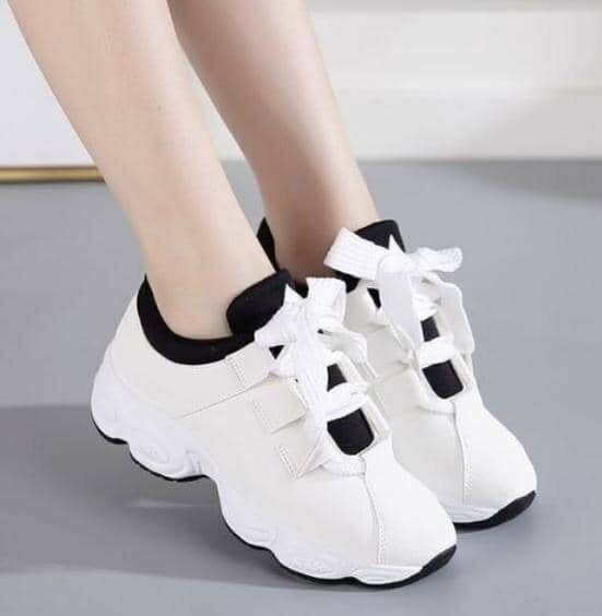 Baskets tendance légères