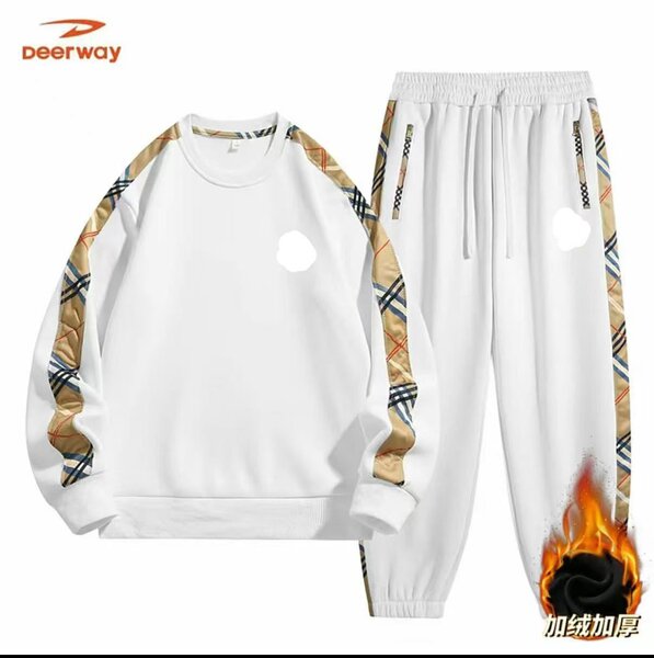 Ensembles , Complets Hommes