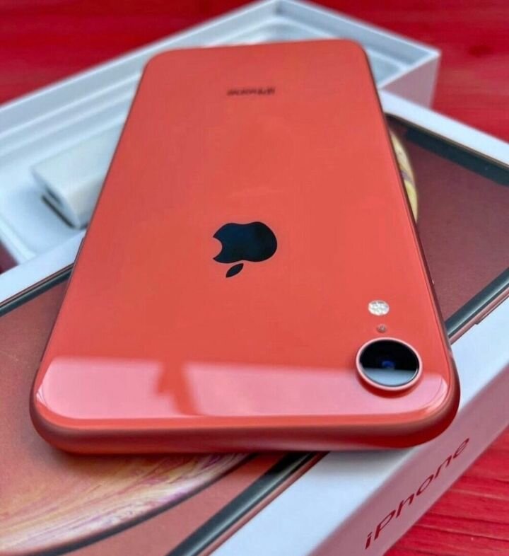 iPhone XR couleur rouge