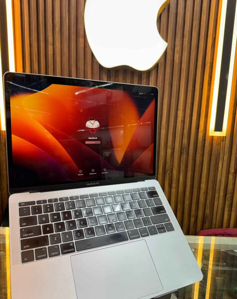 Ordinateur portable Apple MacBook