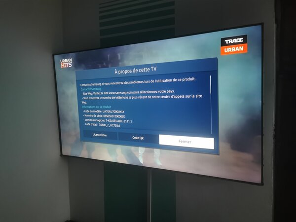 TV led Samsung 70 pouces/ Écran crystal /série 7 / 4k UHD
