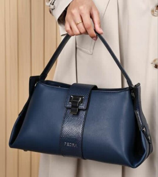 Sac à Main Élégant Pedra