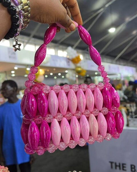 Sac à main perles coloré