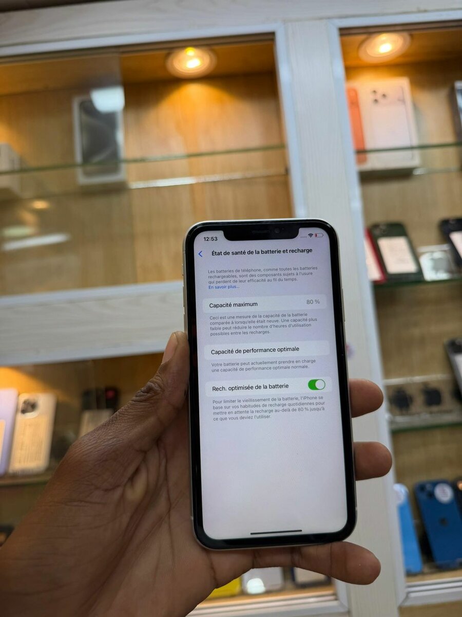 iPhone XR, 64GB, Débloqué
