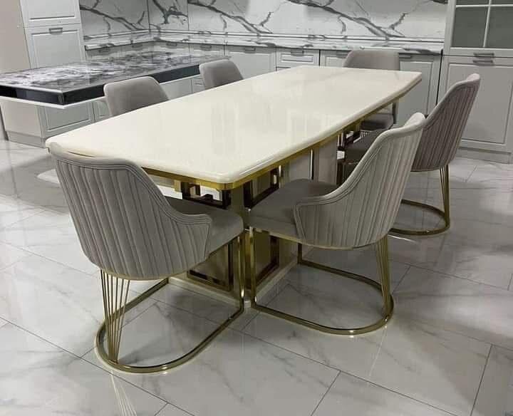 Table à manger 6 chaises