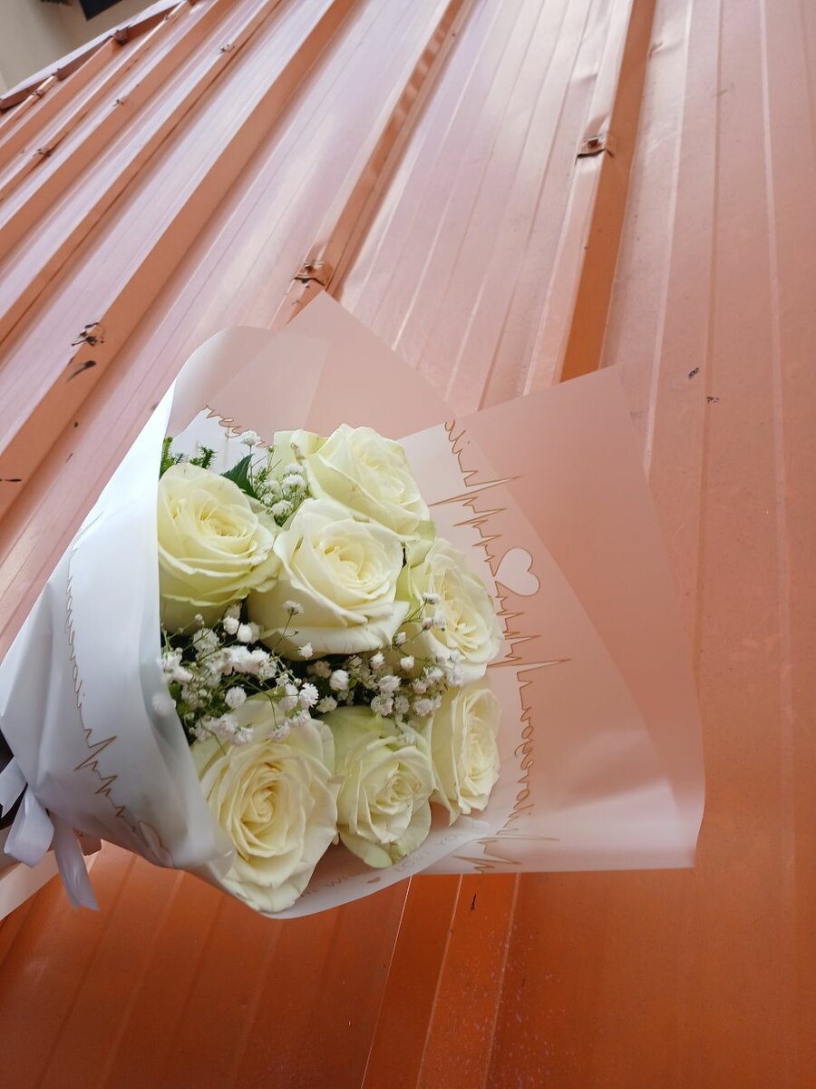 Bouquet de Roses Blanches