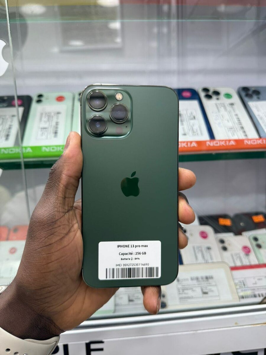 13 pro max 128 giga casi neuf