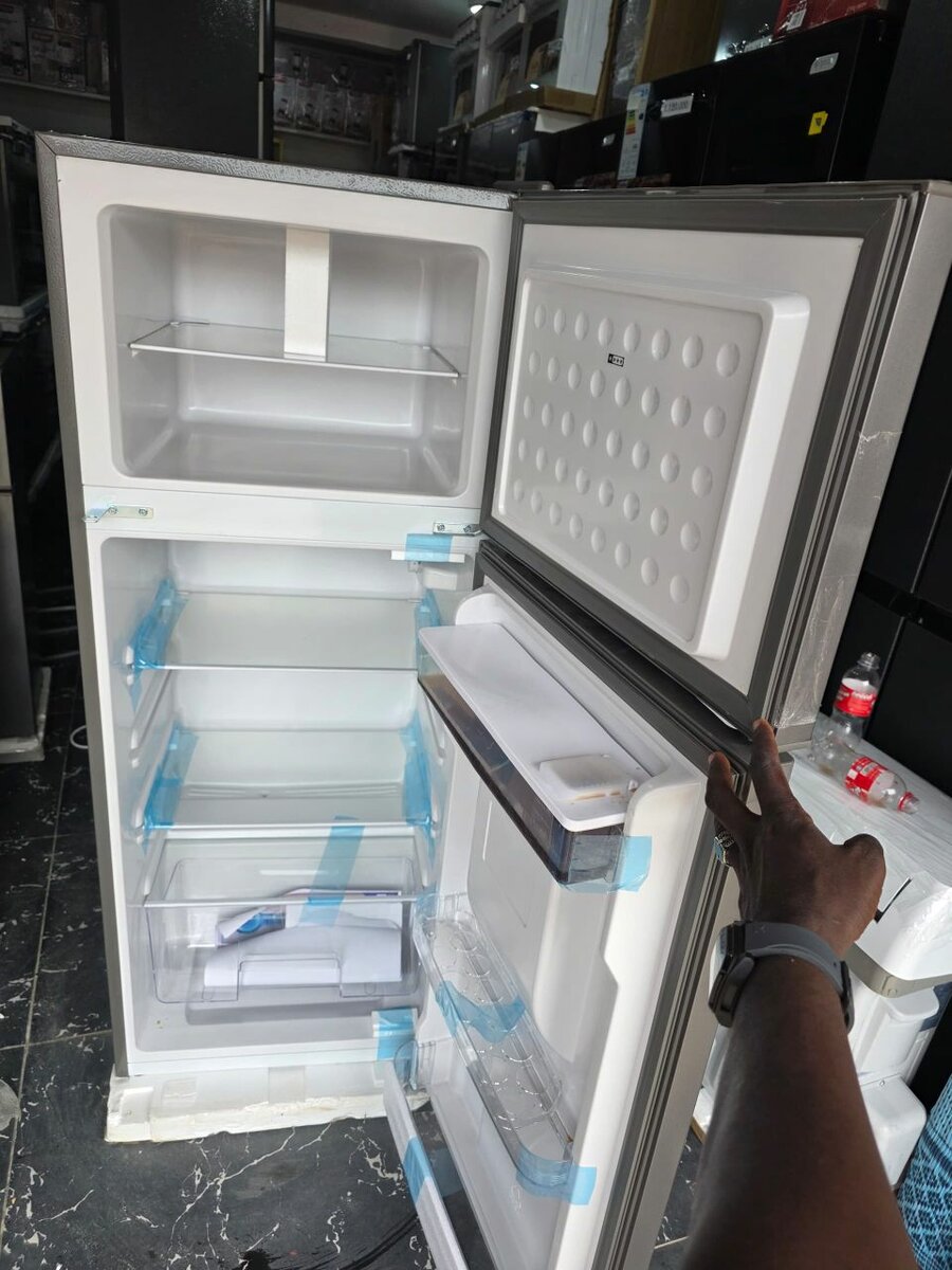 Réfrigérateur à double porte