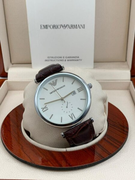 EMPORIO ARMANI LEATHER WATCH