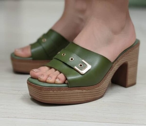 Sandales à talons pour femme