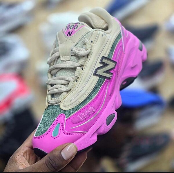 New Balance 1000
