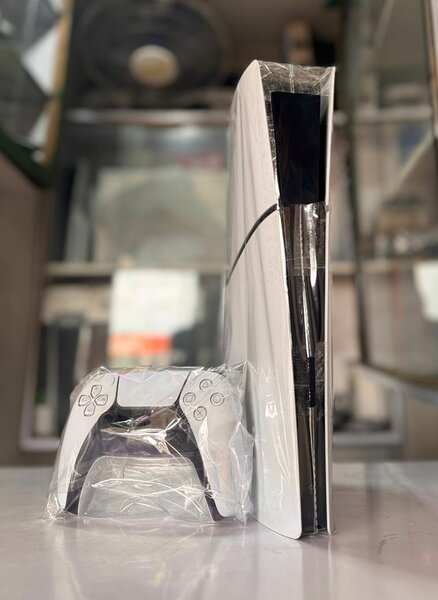 PS5 slim digital casi neuf