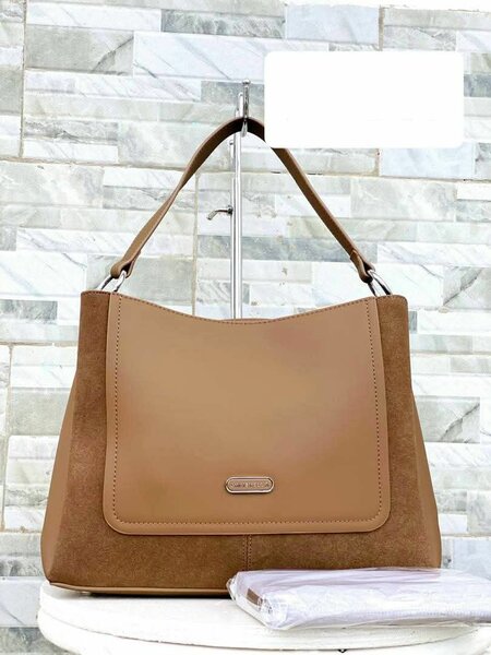 Sac à main en cuir élégant