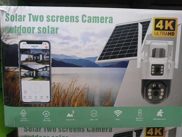 Caméra Solaire 4K UHD Extérieure