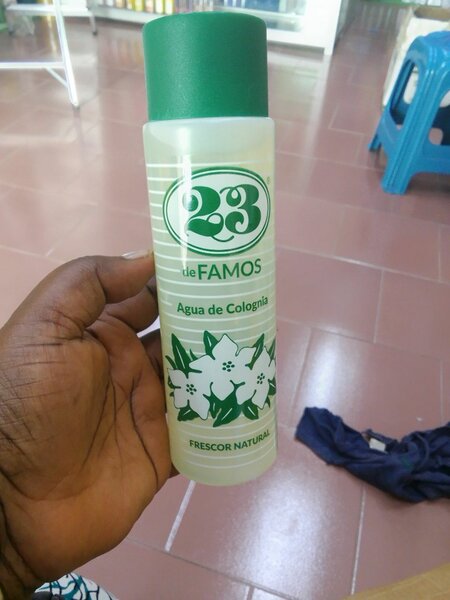 Eau de Cologne 23 de FAMOS