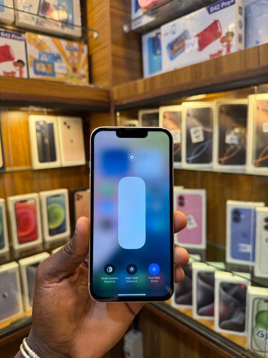 IPHONE 13 SIMPLE 128 giga