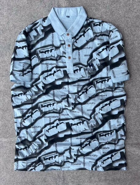 Polo chic à carreaux