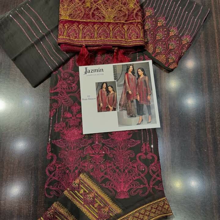 Beautiful 3pc unstitched embroidery dress