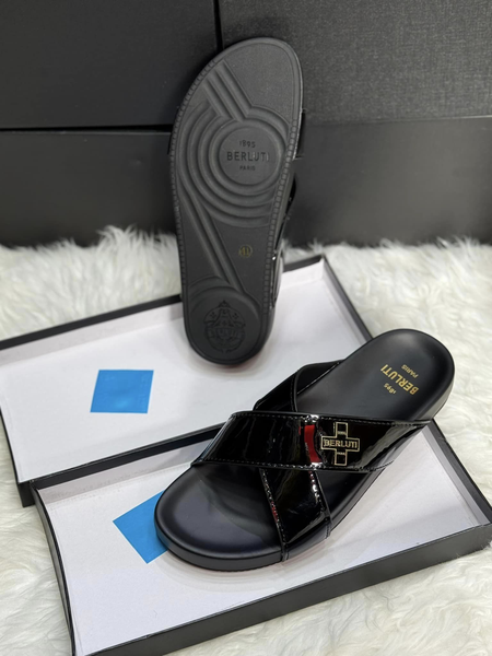 Claquettes noir