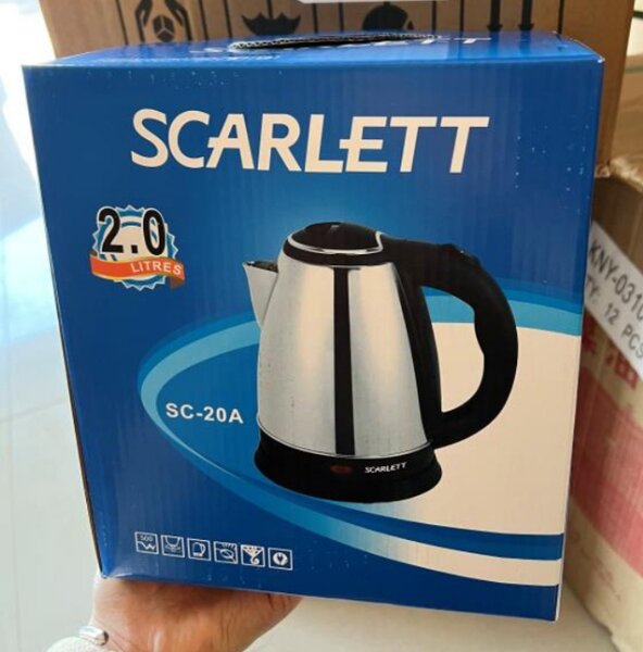 SCARLET KETTLE