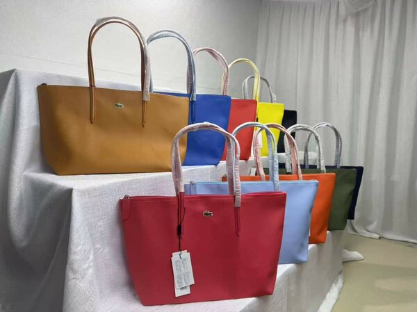 Sac lacoste
