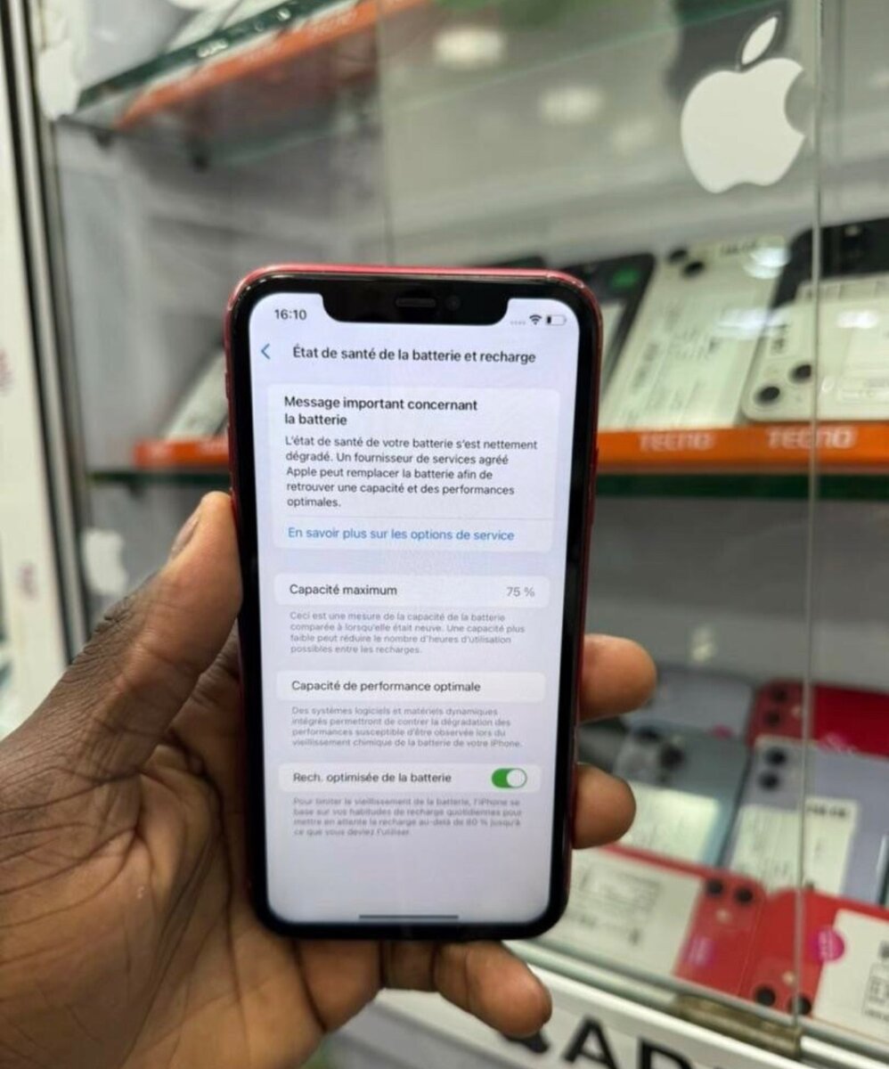 iPhone 11 Rouge Brillant