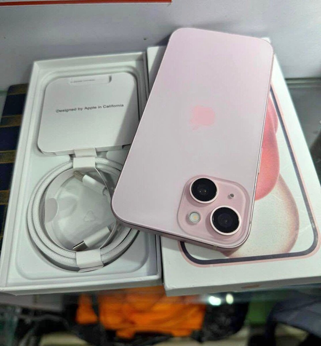 iPhone 15 simple 256 giga