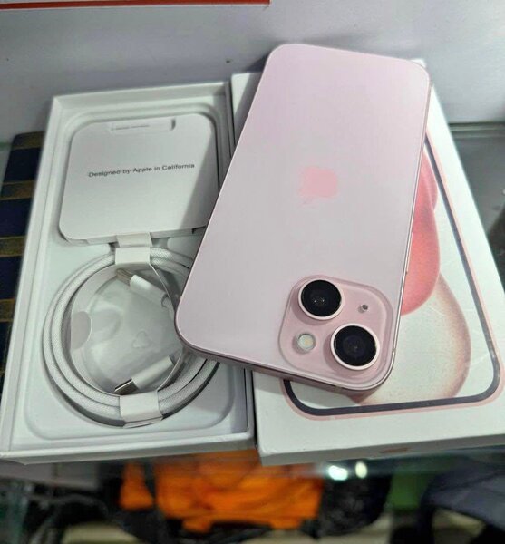 iPhone 15 simple 256 giga