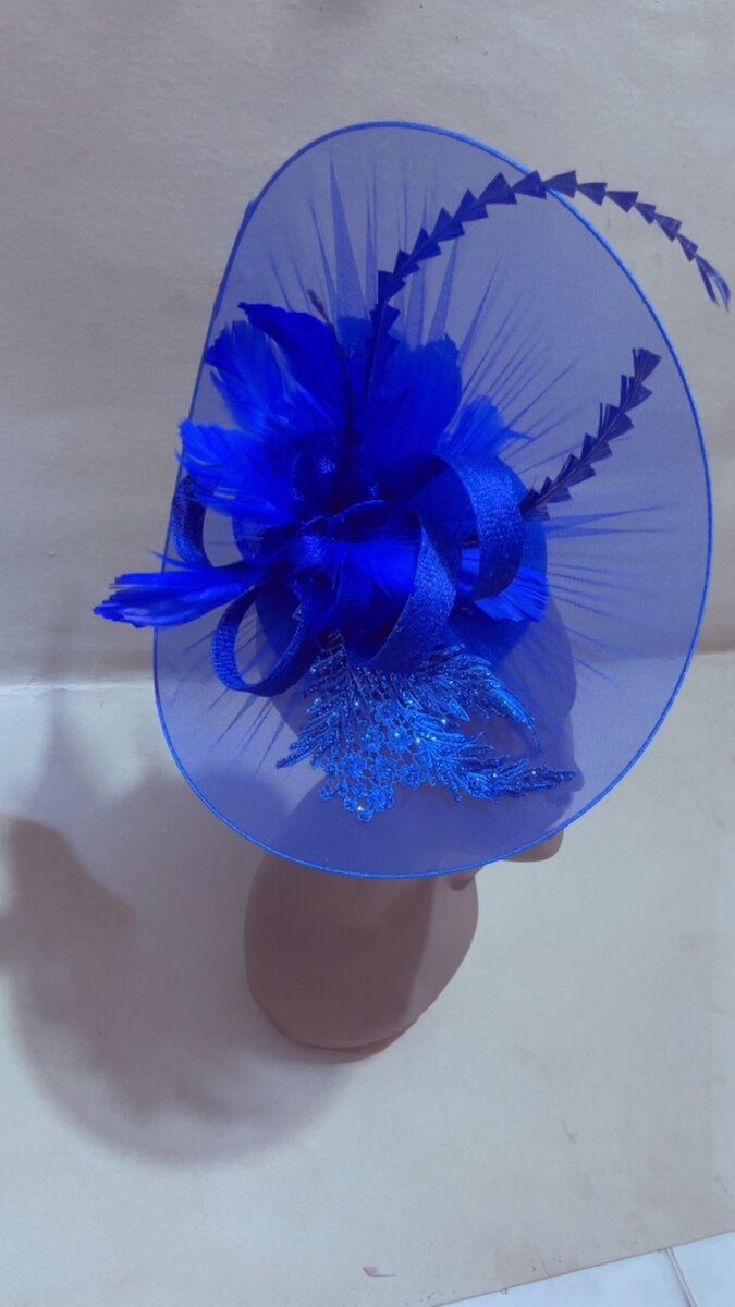 Chapeau Fascinator Élégant
