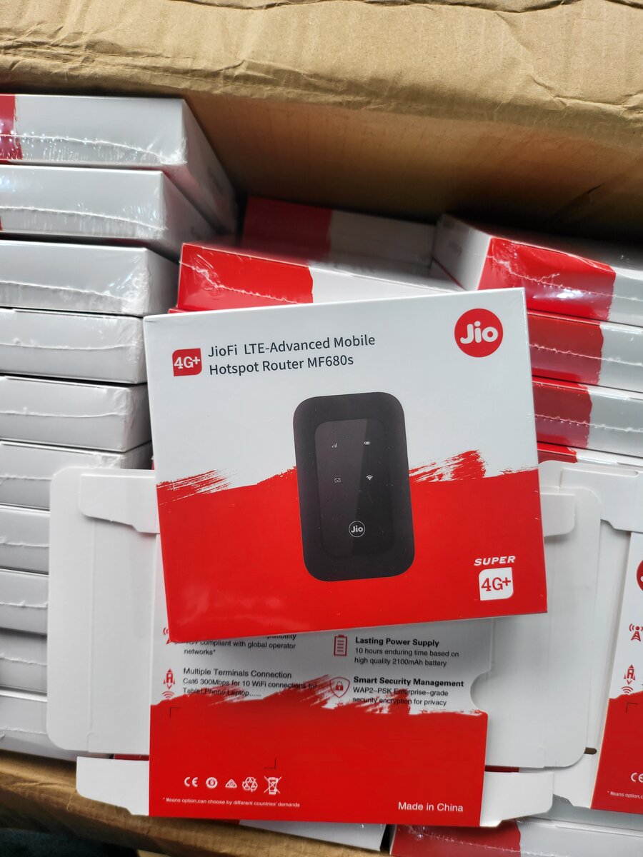 UNIVERSAL MIFI