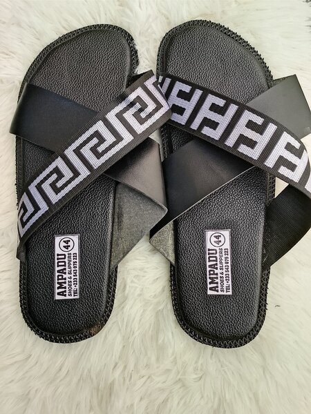 Mules  en noir et blanc