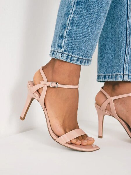 sandals heel
