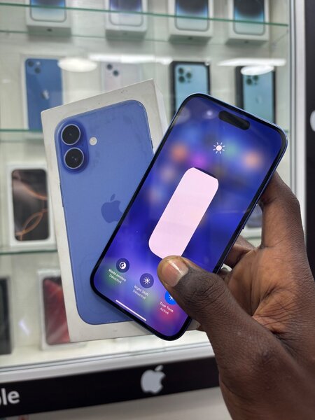 iPhone 16 simple 256Go