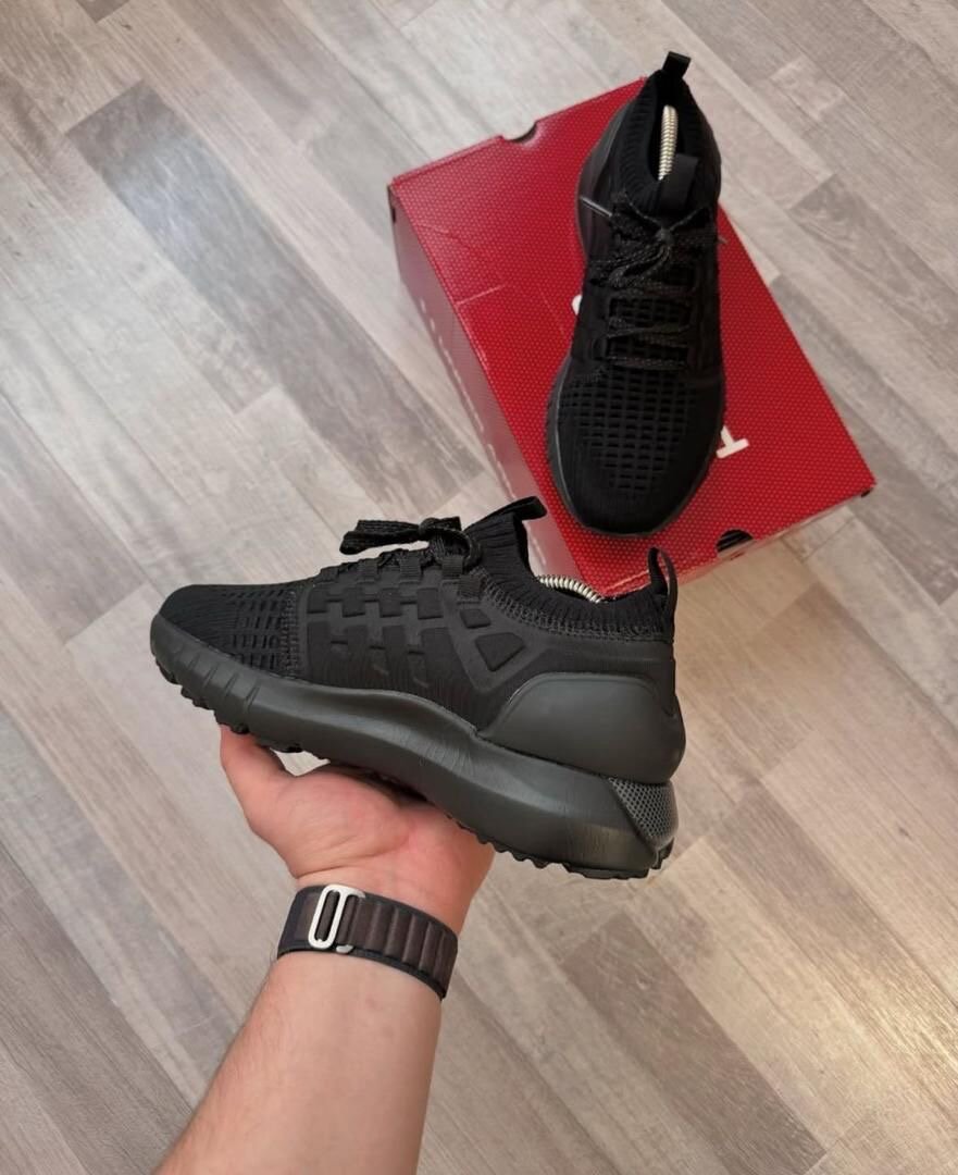 Chaussures de sport noires légères