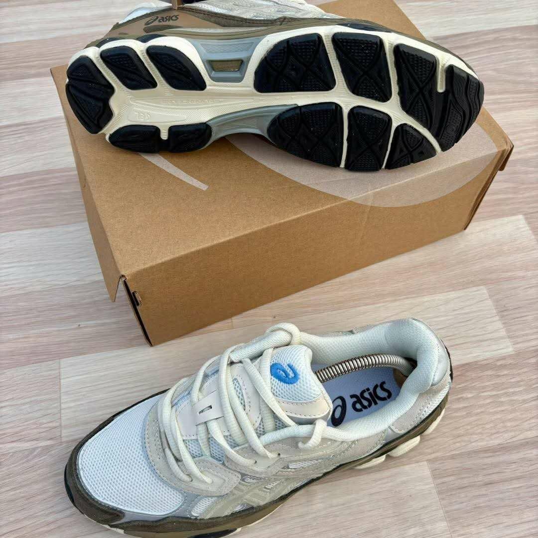 Baskets ASICS confortables