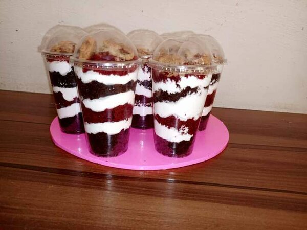 Cake parfait