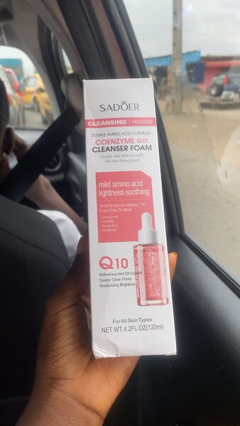 Mousse nettoyante visage