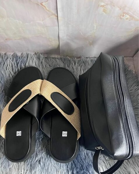 Sandales croisées élégantes