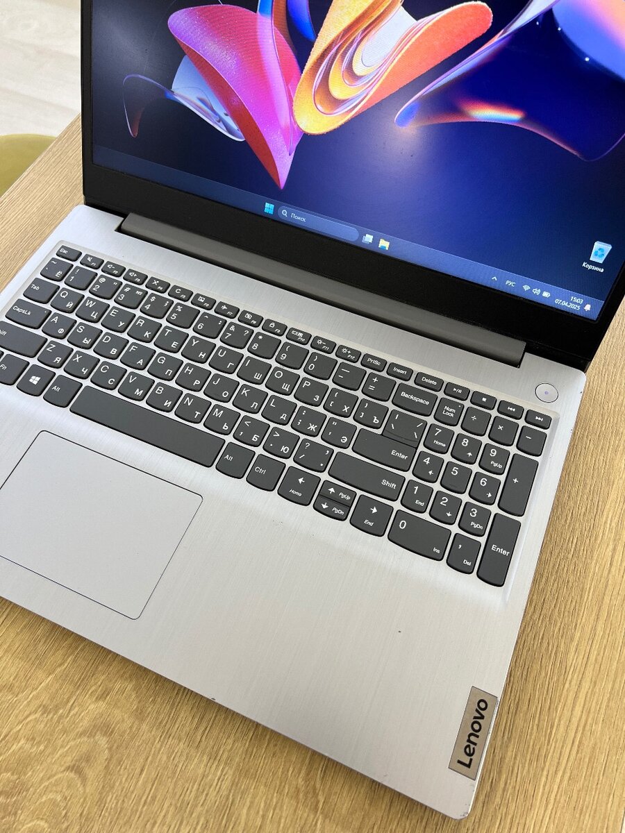 Lenovo ideapad 3
