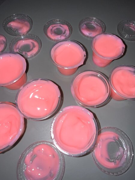 Crèmes lèvres roses KJ STORE