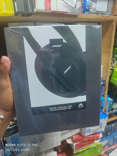 Bose Noise Cancelling Headphones