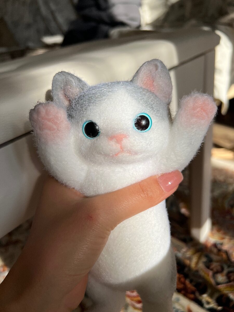 Сквиш котенок