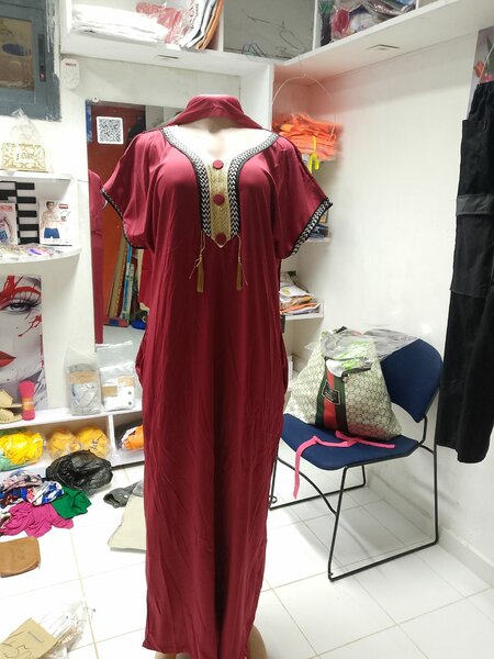 Soir, boubou marocain, de très bonne qualité