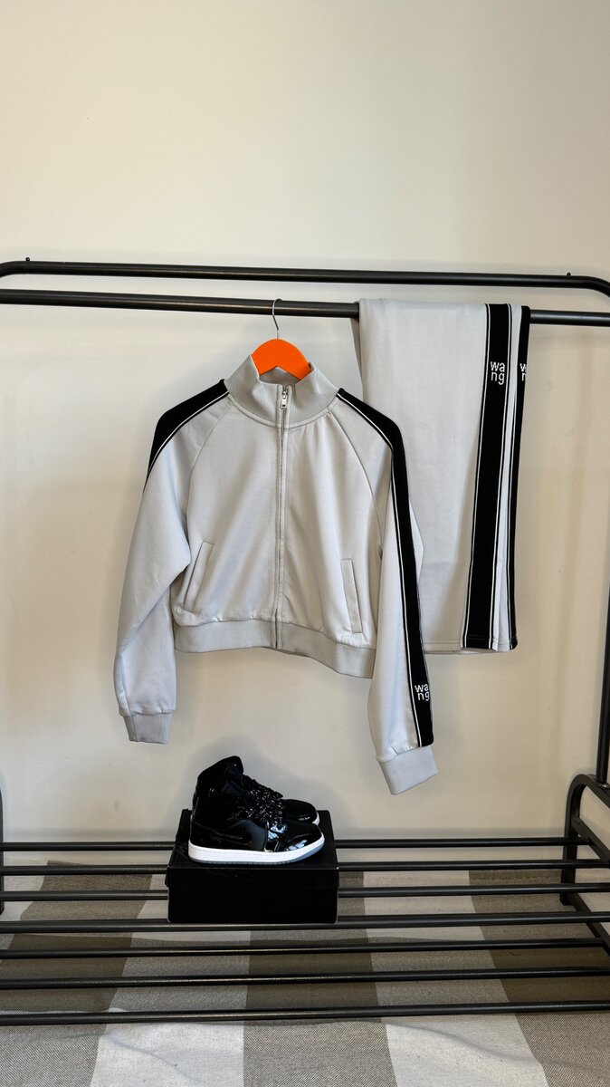 Спортивная одежда