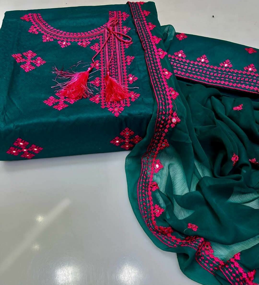 3pc unstich ladies suits